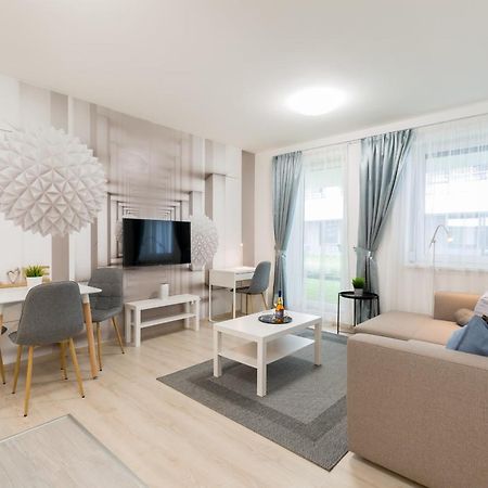 Budapest Downtown Residences Leo - Ac, Elevator, Terrace Buitenkant foto